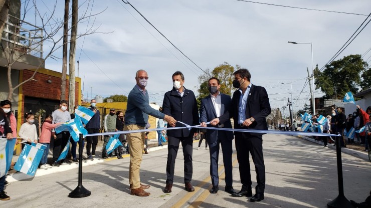 Andrés Watson inauguró la calle Tinogasta